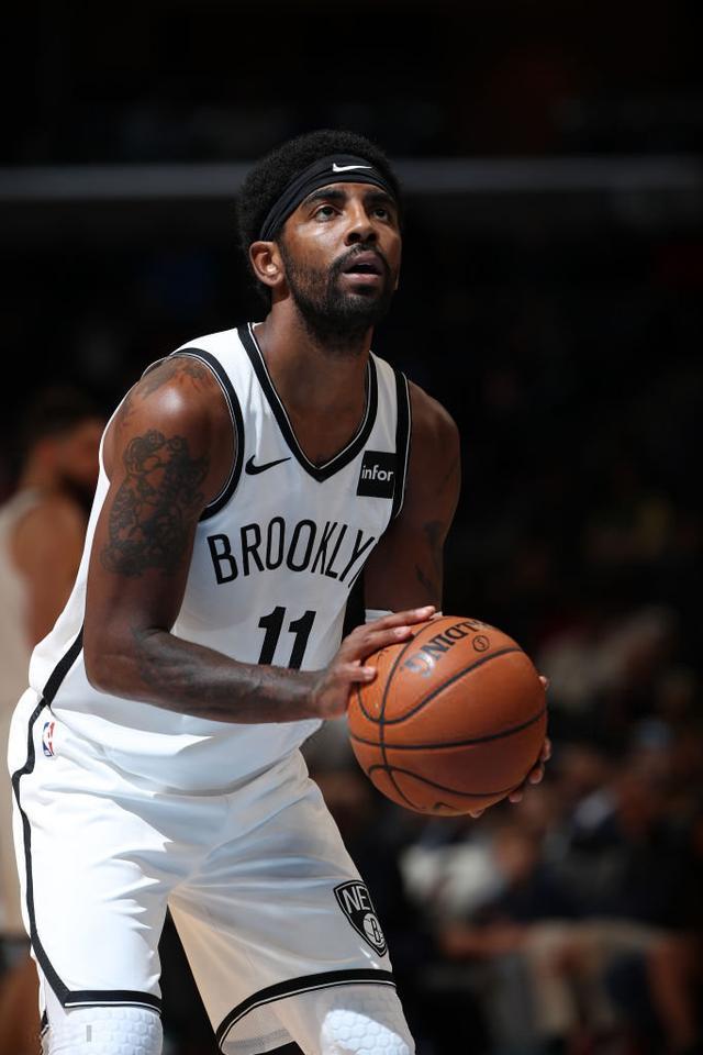 本赛季将肩 本赛季将肩